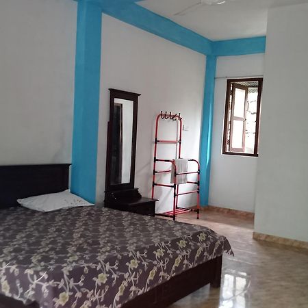 Suninn Hostel And Surf School Weligama Ngoại thất bức ảnh